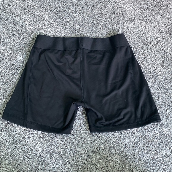 Adidas Spandex shorts - Picture 3 of 3